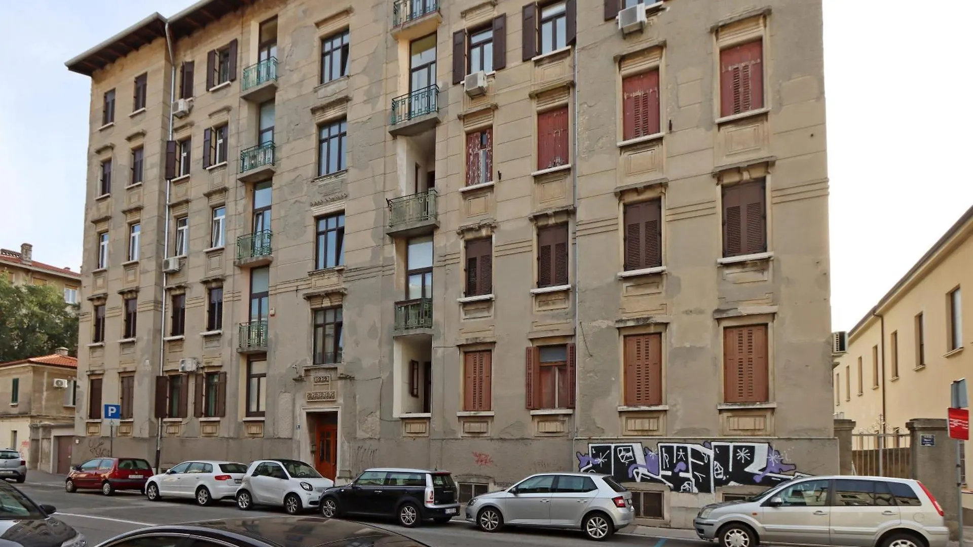 Apartments With Wifi Rijeka - 21879